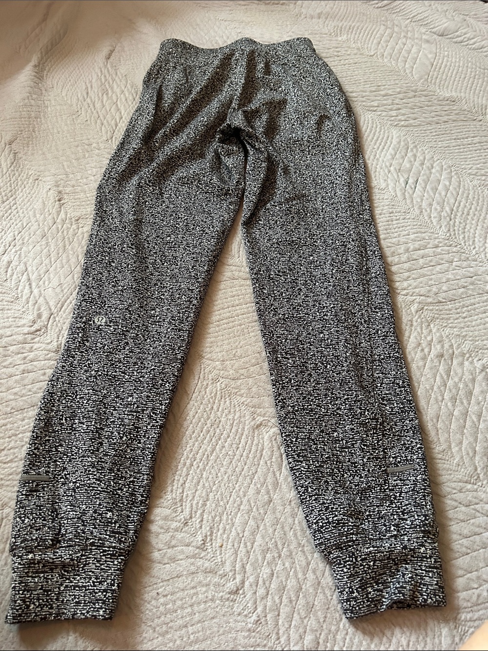 Lululemon Rulu Joggers - Picture 2 of 4